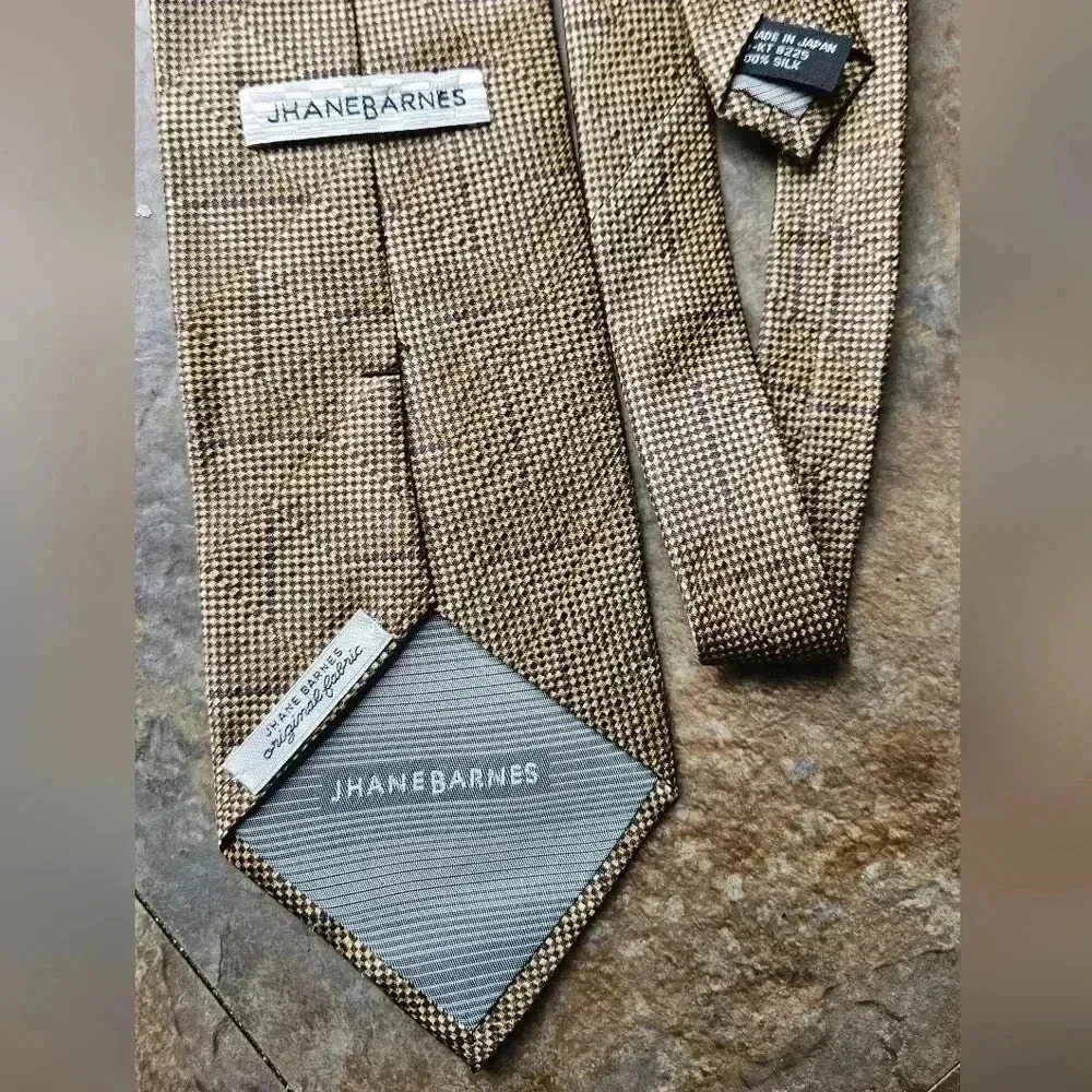 Jhane Barnes Tie Geometric Print 100% Silk